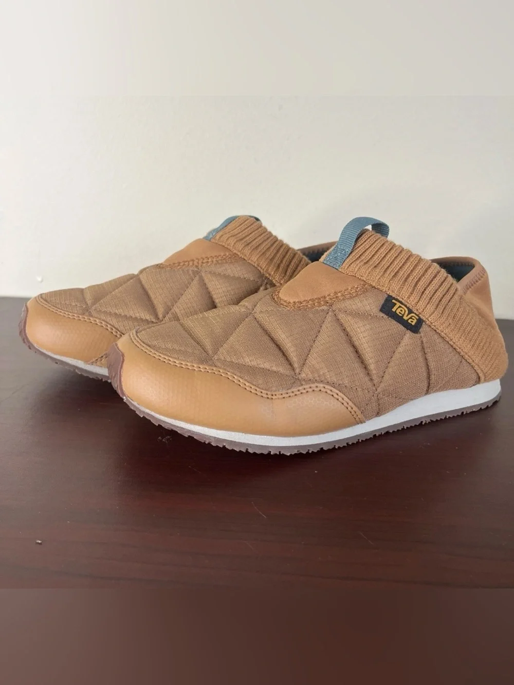 Teva Brown Slip-On Quilted Athletic Shoes (SIize 6)